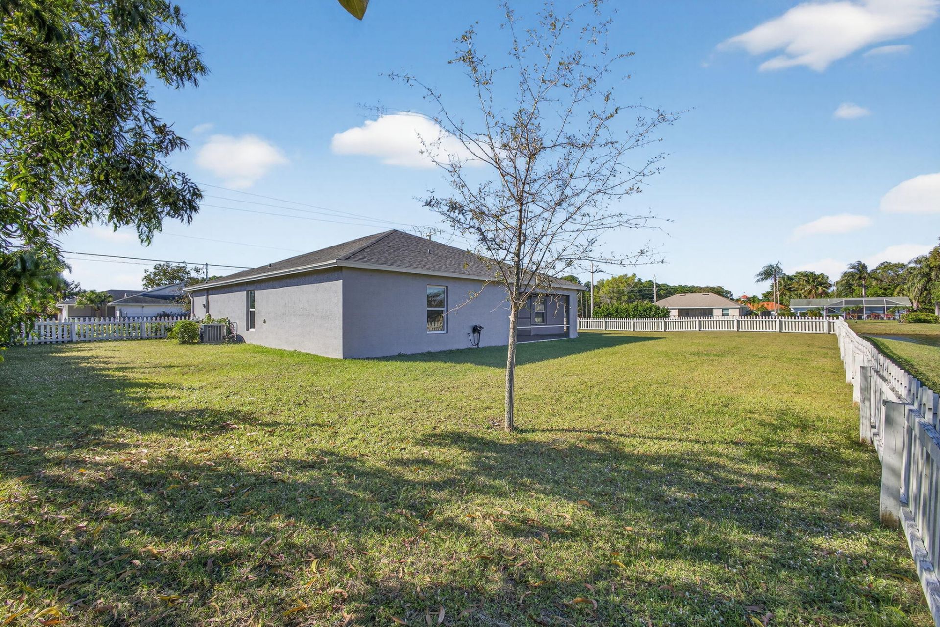 2501 SE Mariposa Avenue, Port Saint Lucie, FL 34952 Photo