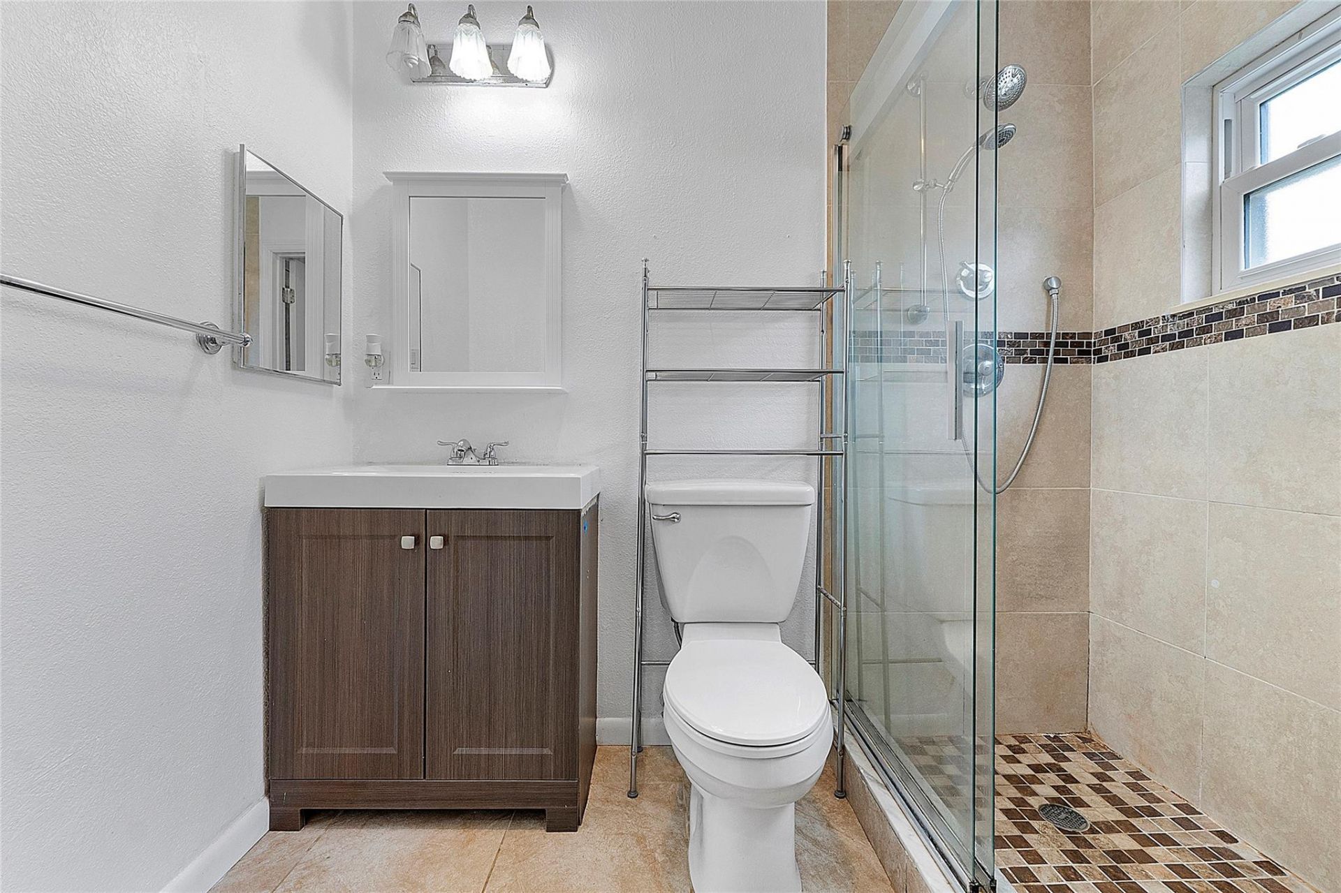 9804 NW 70th Street, Tamarac, FL 33321 Photo