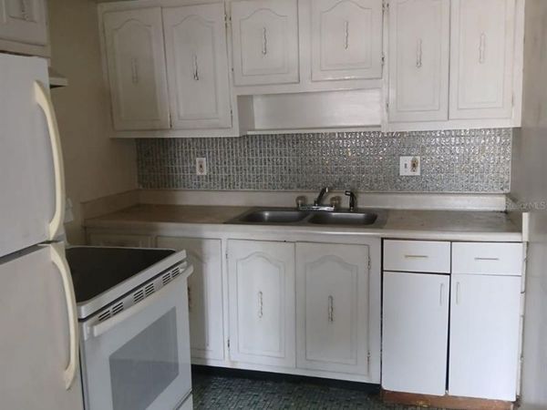 2916 W WILDER AVENUE, TAMPA, FL 33614