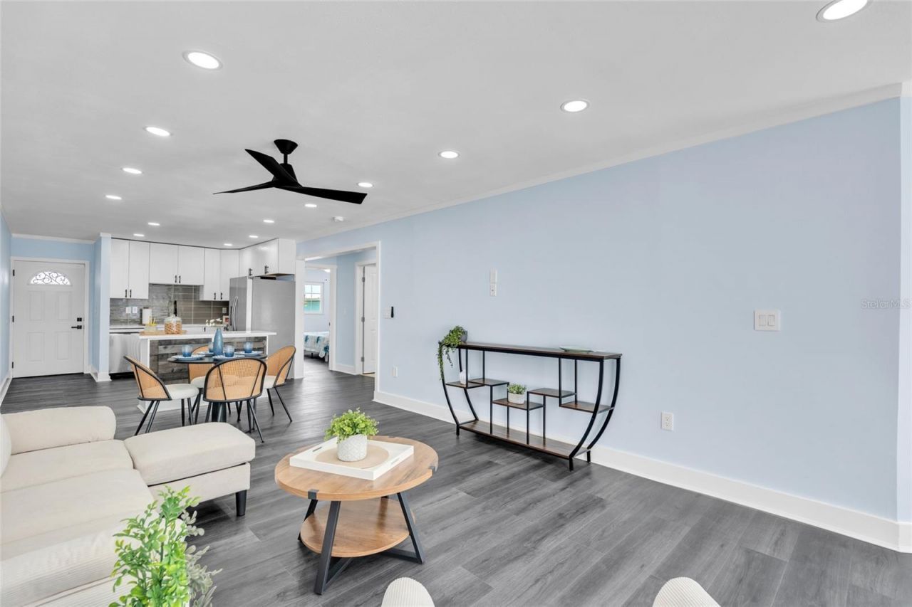 445 63rd Street , Holmes Beach, FL 34217 Photo