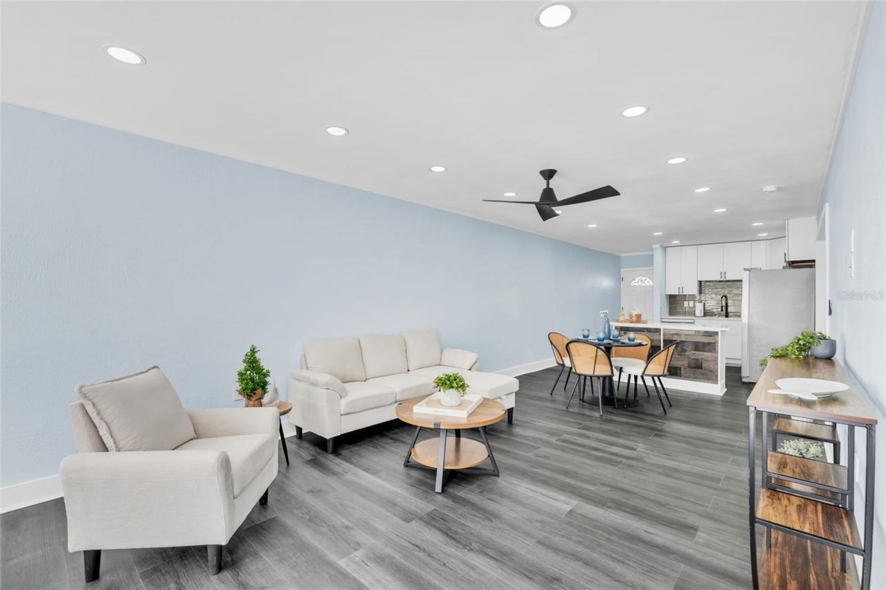 445 63rd Street , Holmes Beach, FL 34217 Photo