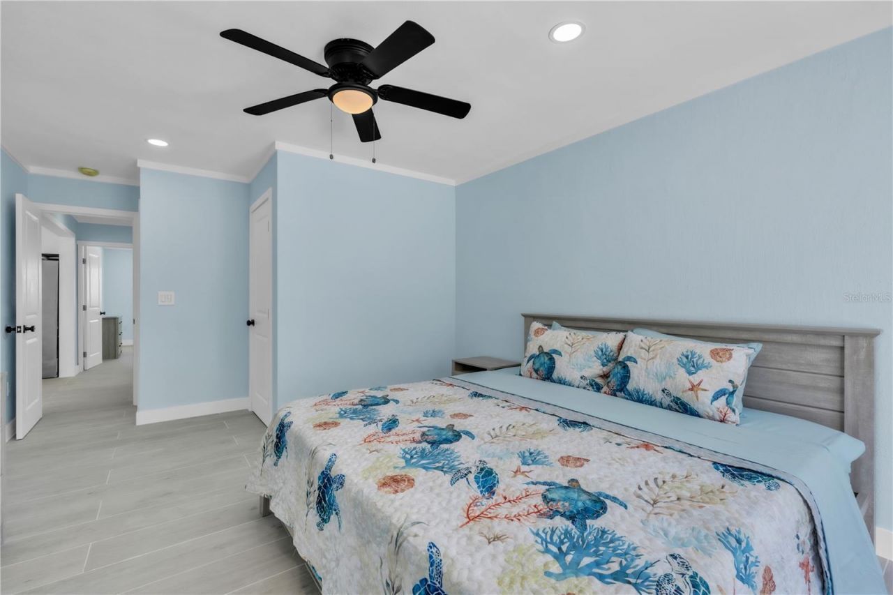 445 63rd Street, Holmes Beach, FL 34217 Photo