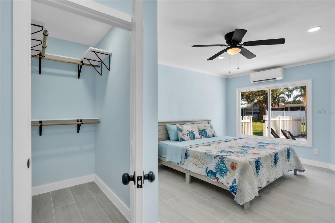 445 63rd Street, Holmes Beach, FL 34217 Photo