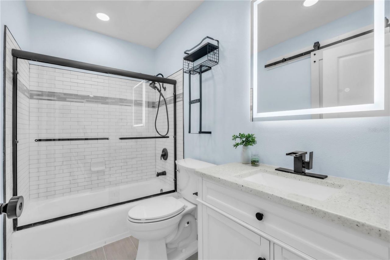 445 63rd Street, Holmes Beach, FL 34217 Photo