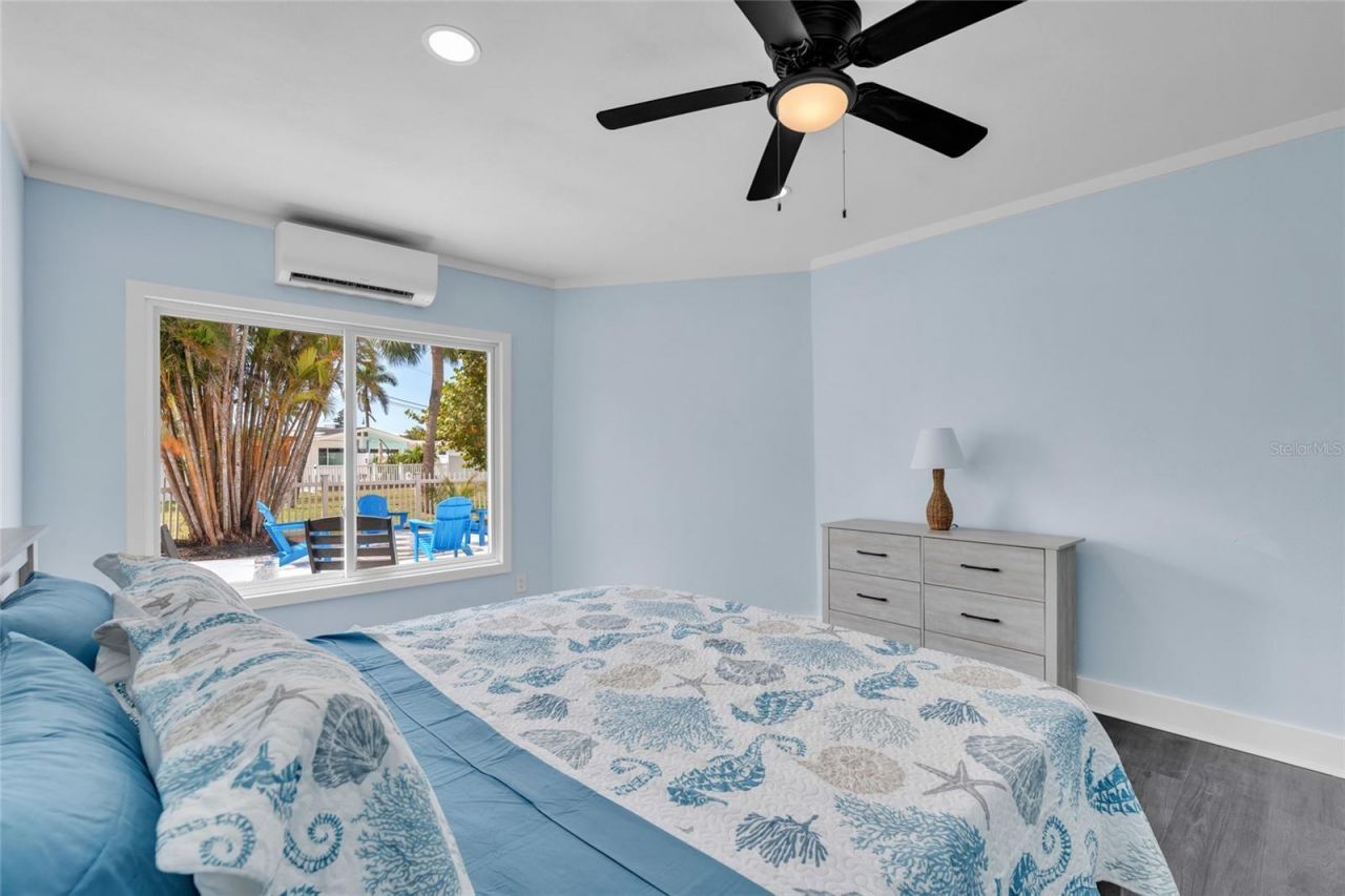 445 63rd Street , Holmes Beach, FL 34217 Photo