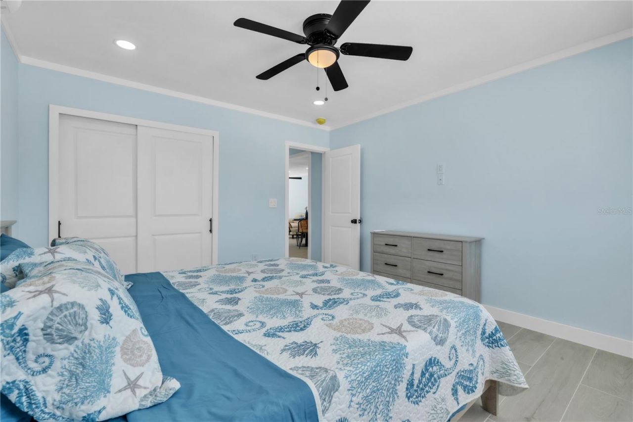 445 63rd Street, Holmes Beach, FL 34217 Photo
