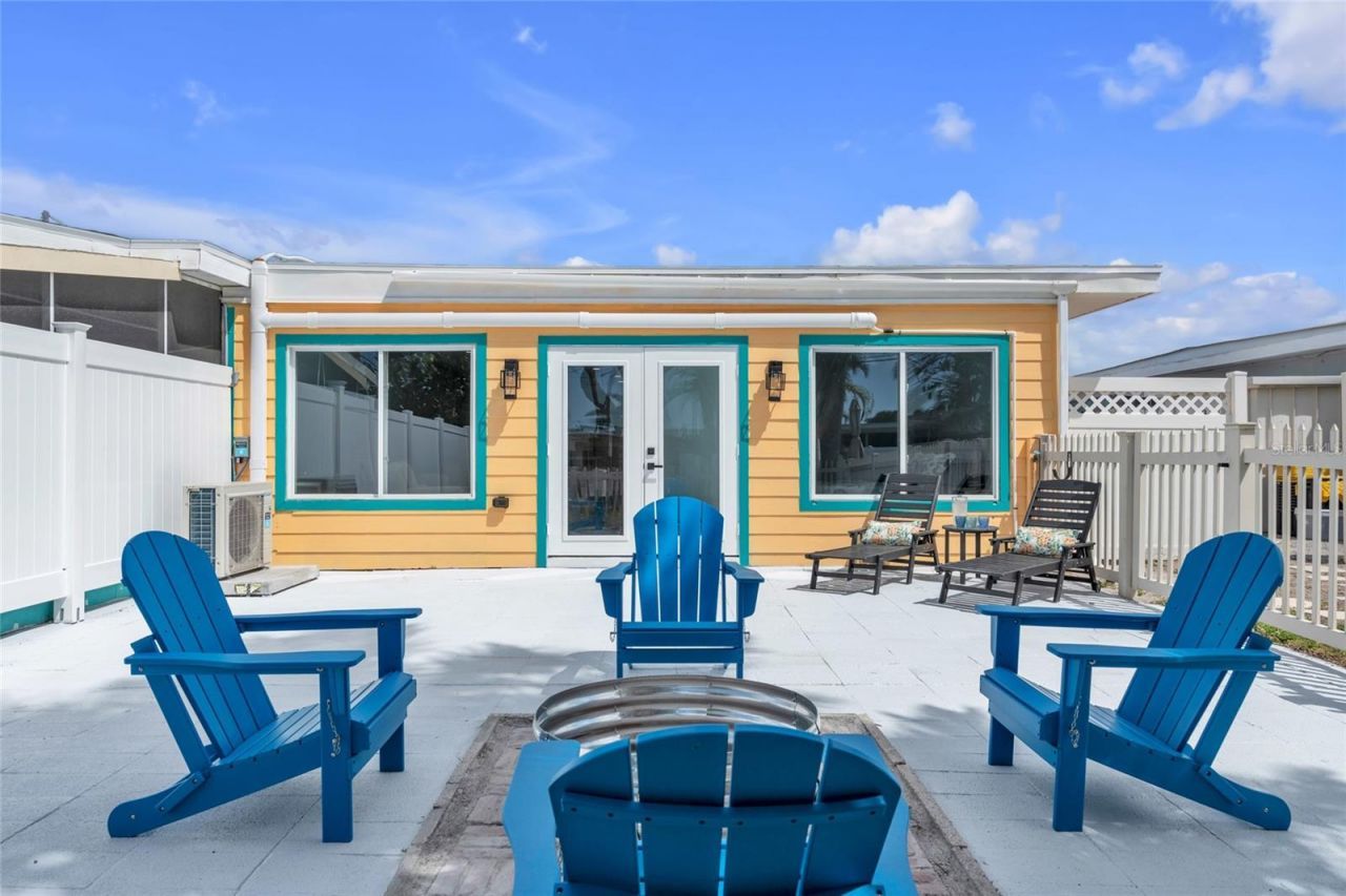 445 63rd Street , Holmes Beach, FL 34217 Photo