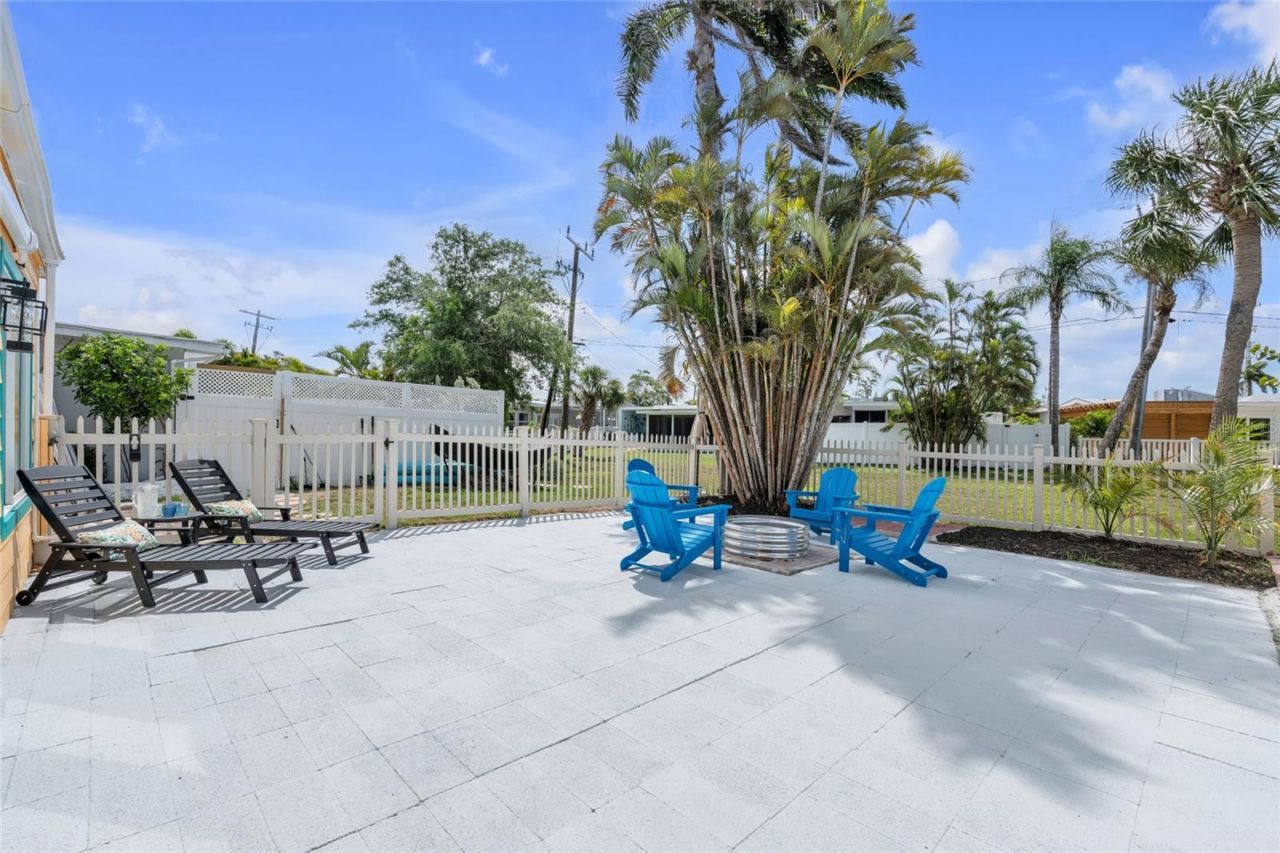 445 63rd Street , Holmes Beach, FL 34217 Photo
