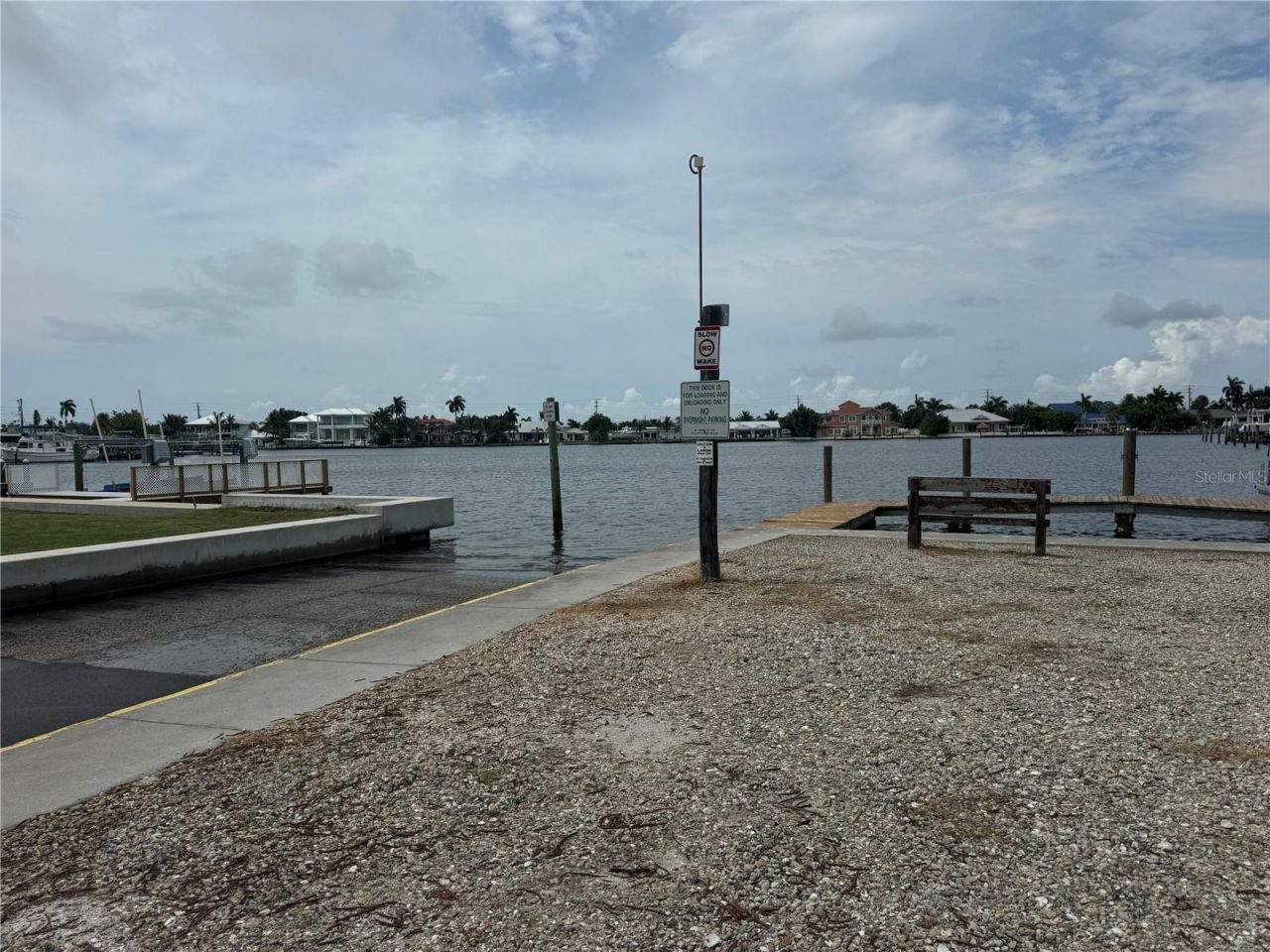 445 63rd Street, Holmes Beach, FL 34217 Photo
