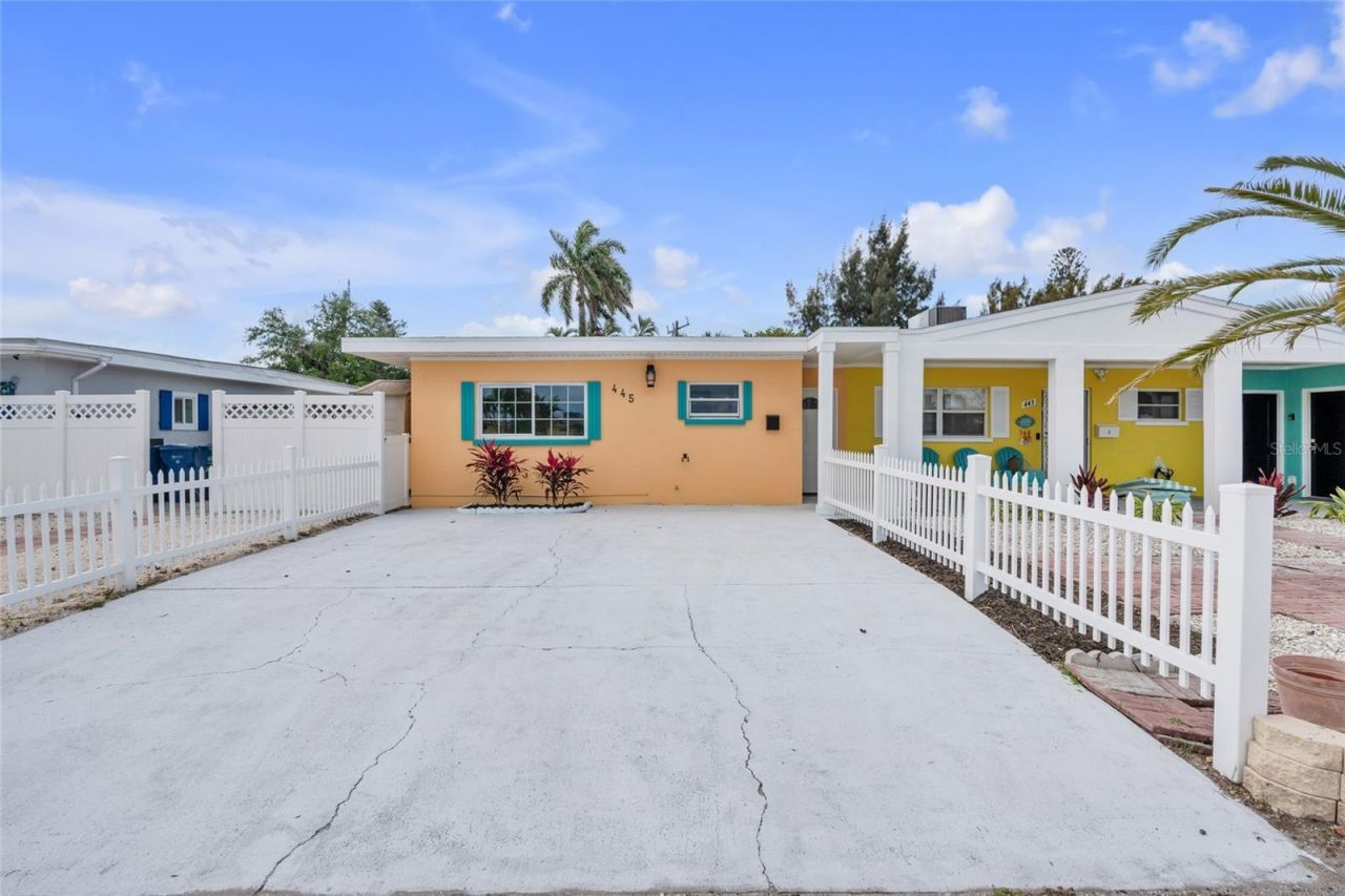 445 63rd Street , Holmes Beach, FL 34217 Photo