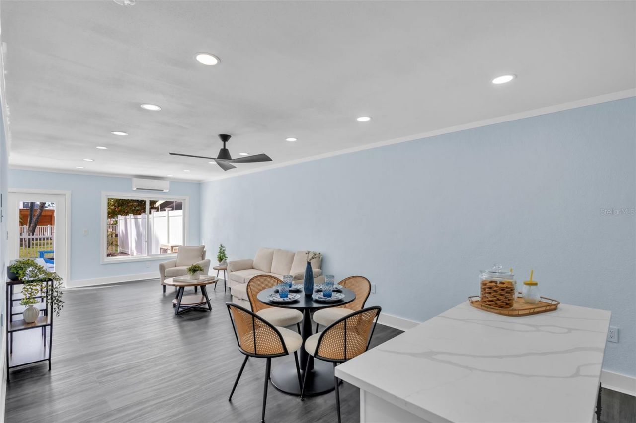 445 63rd Street , Holmes Beach, FL 34217 Photo