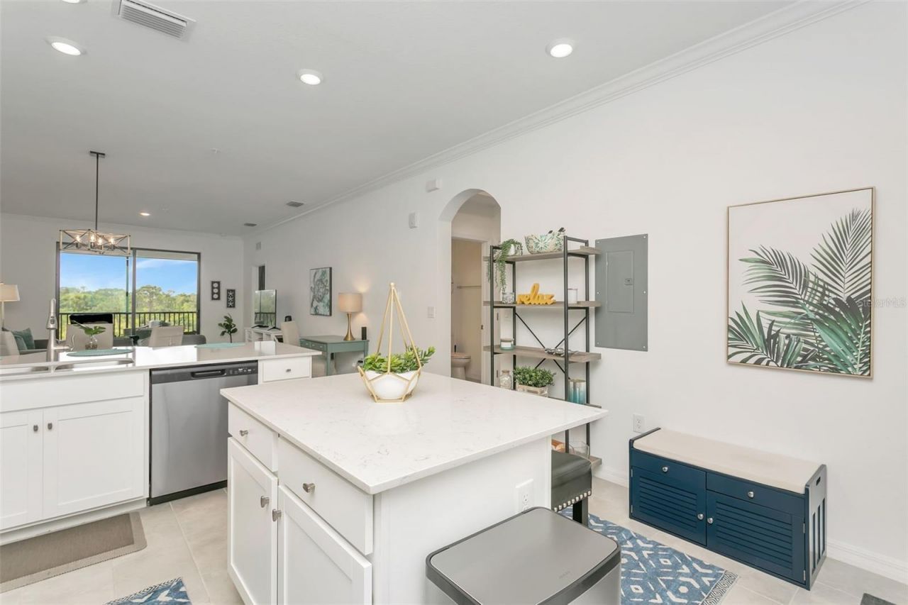 18028 Gawthrop Drive, Unit 403, Bradenton, FL 34211 Photo