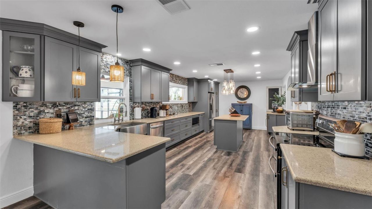 135 Country Club Lane , Mulberry, FL 33860 Photo