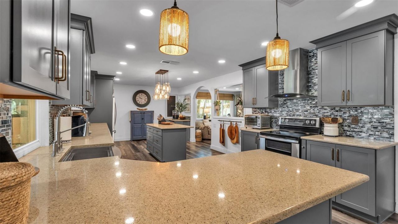 135 Country Club Lane , Mulberry, FL 33860 Photo