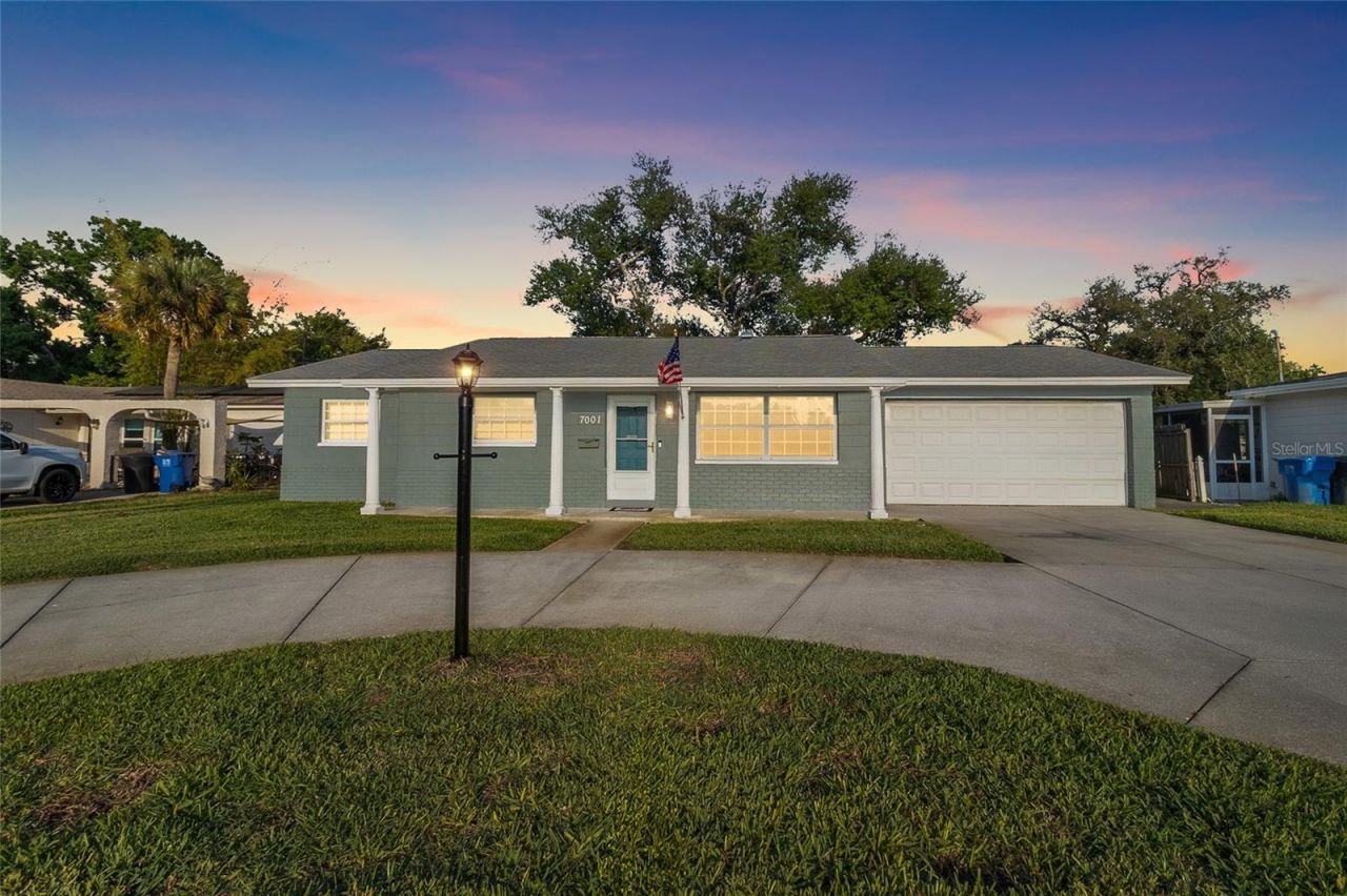 7001 18th Street N, Saint Petersburg, FL 33702 Photo