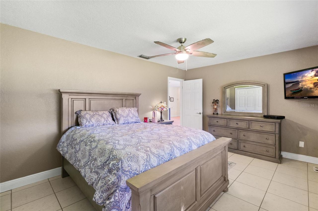 7001 18th Street N, Saint Petersburg, FL 33702 Photo