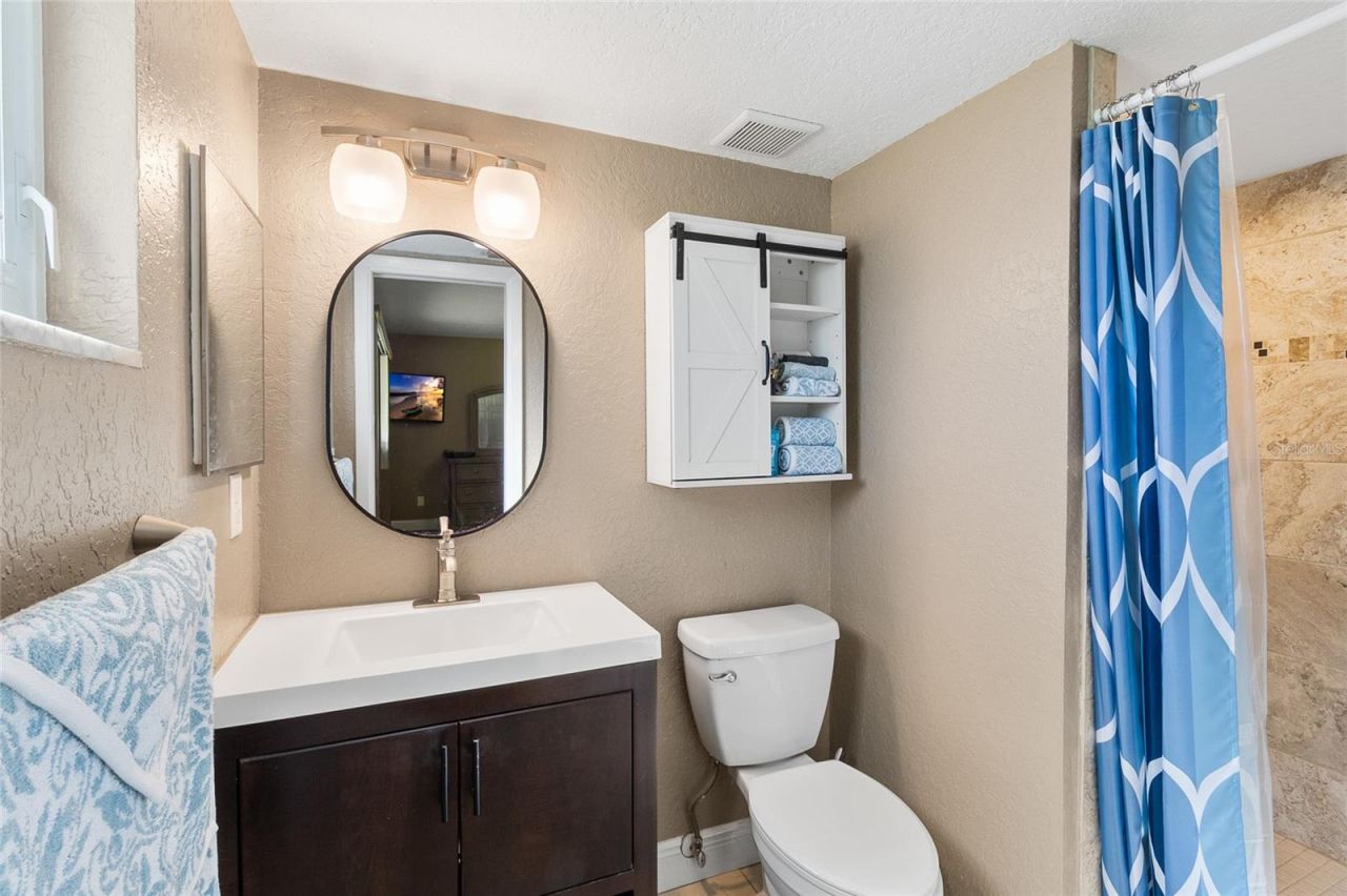 7001 18th Street N, Saint Petersburg, FL 33702 Photo