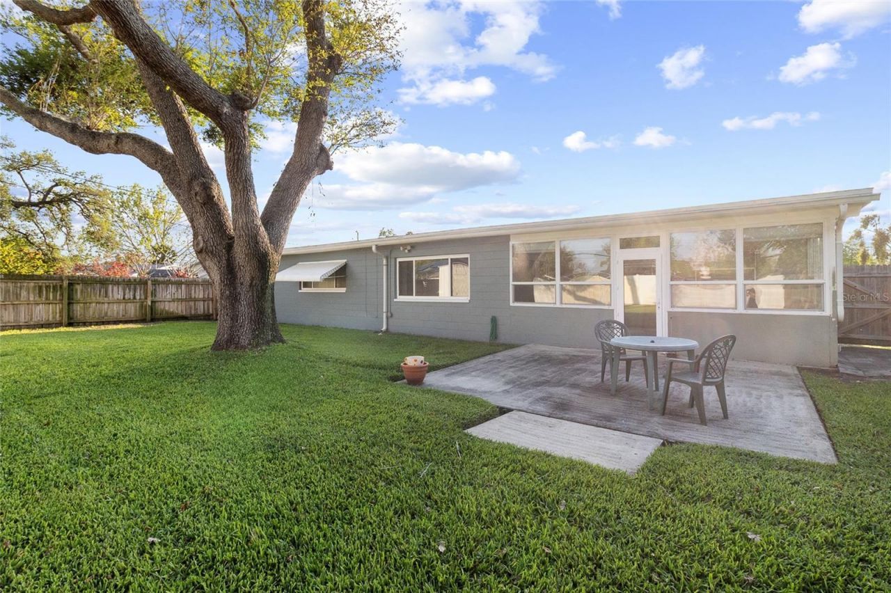 7001 18th Street N, Saint Petersburg, FL 33702 Photo