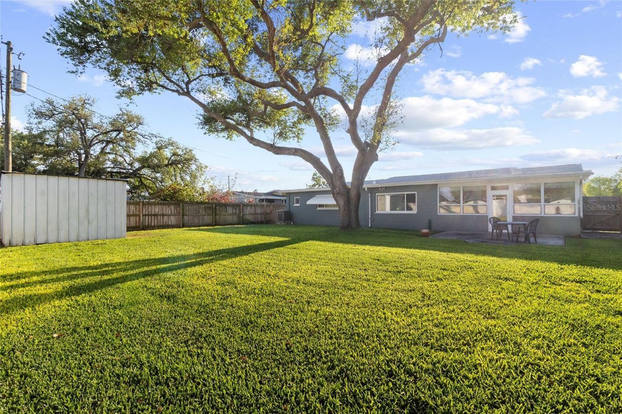 7001 18th Street N, Saint Petersburg, FL 33702 Photo