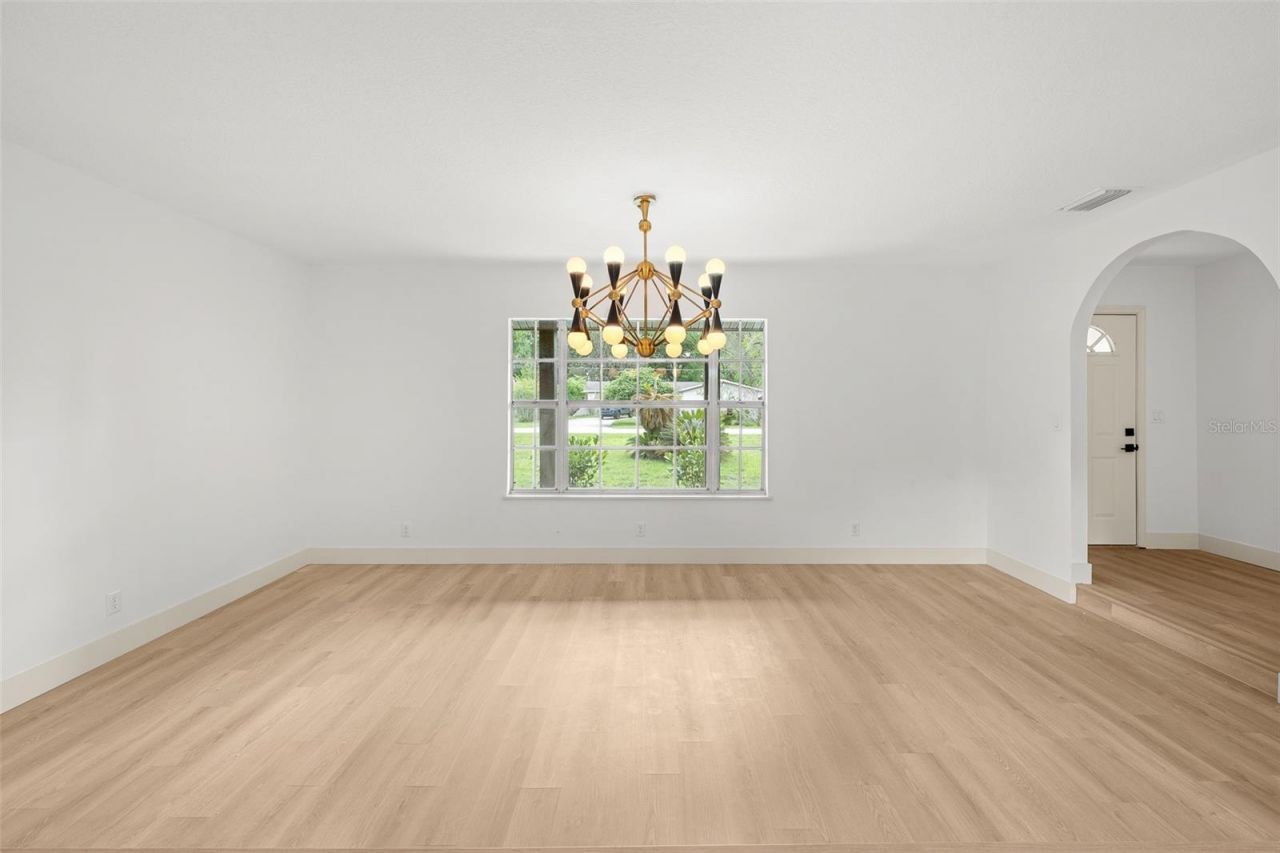 903 Lanewood Drive, Seffner, FL 33584 Photo