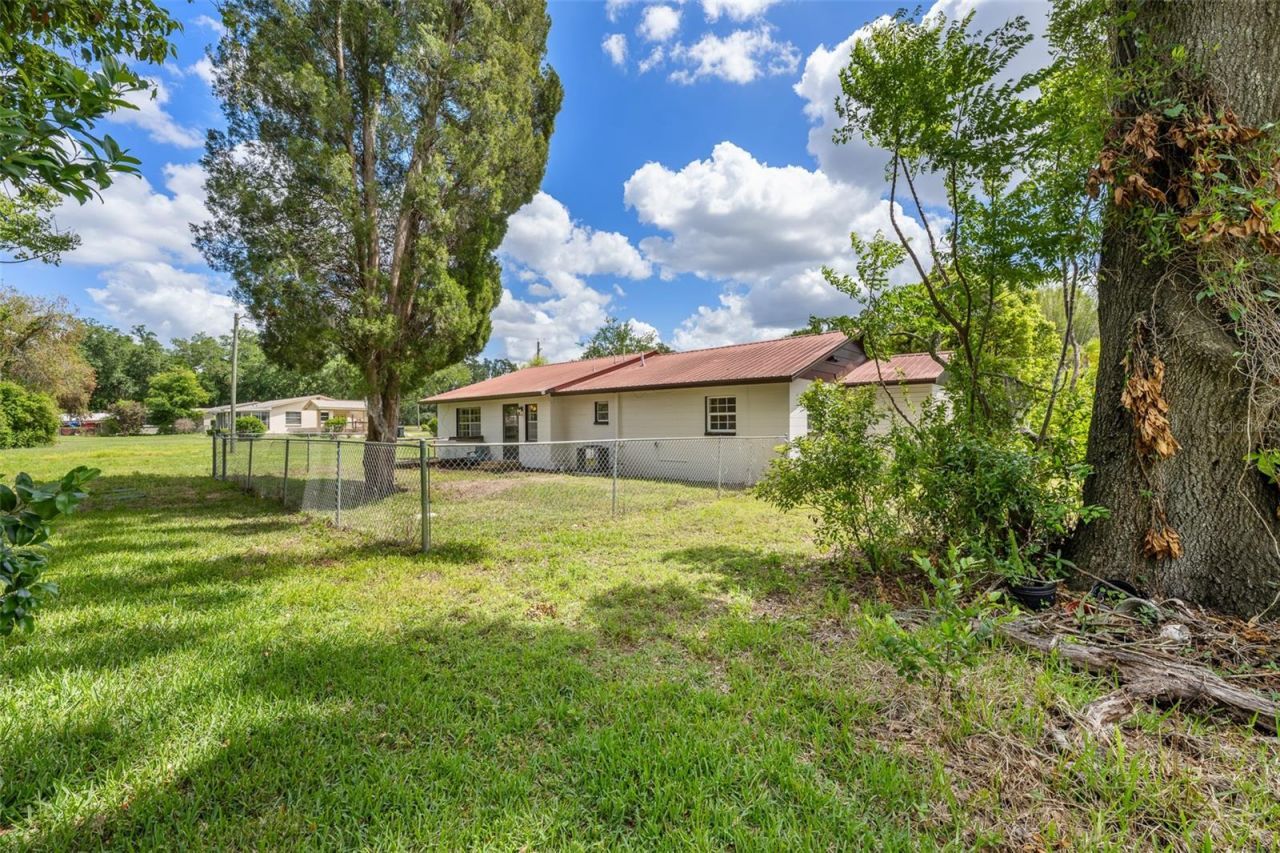 903 Lanewood Drive, Seffner, FL 33584 Photo