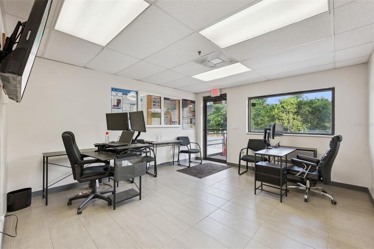 10235 General Drive, Unit 8, Orlando, FL 32824 Photo