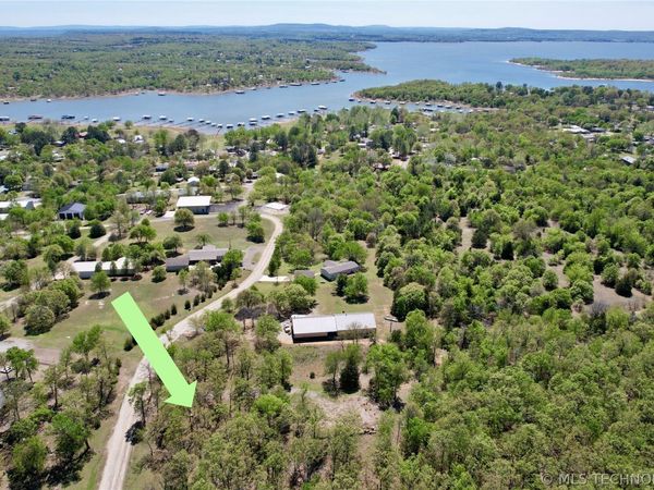 13 Duchess Creek , Porum, OK 74455