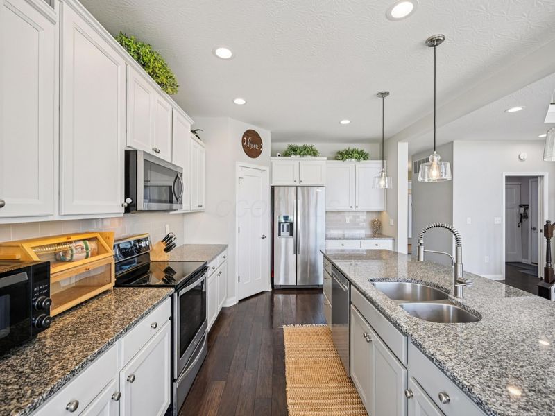 1370 Woodline Drive , Marysville, OH 43040 Photo 10