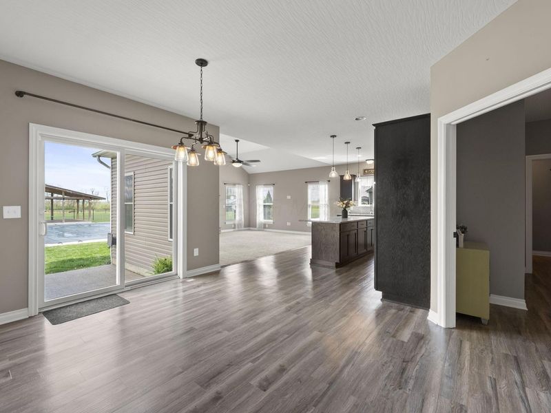 15070 Home Court, Ashville, OH 43103 Photo 16