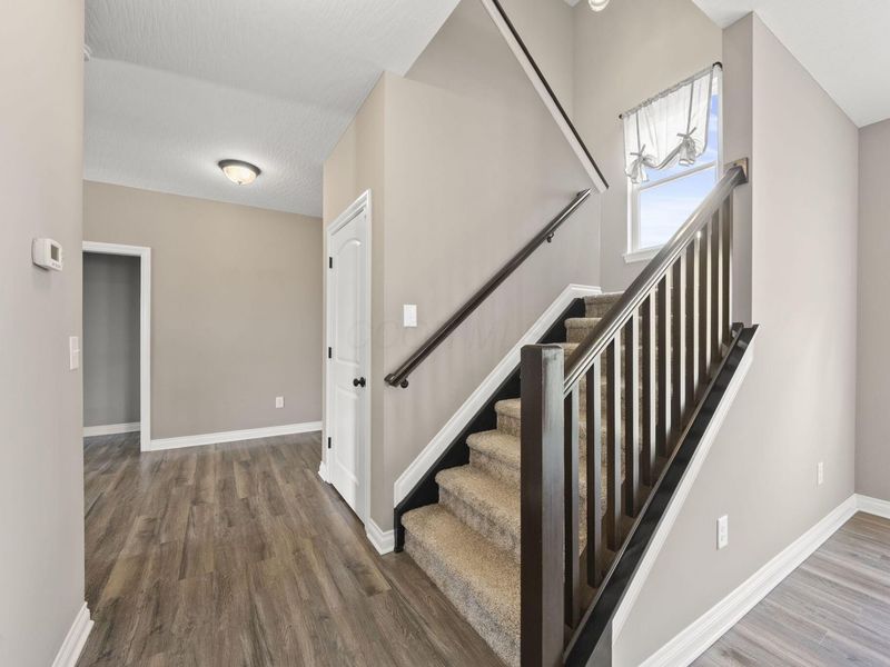 15070 Home Court, Ashville, OH 43103 Photo 17