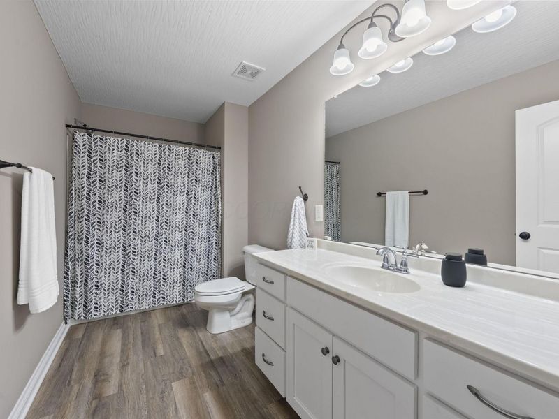 15070 Home Court, Ashville, OH 43103 Photo 36