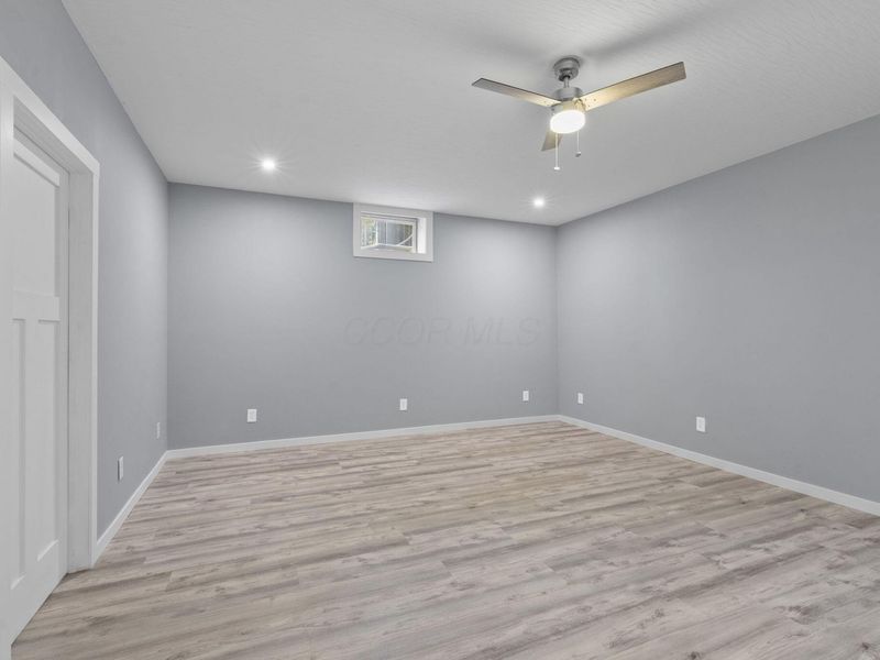 15070 Home Court, Ashville, OH 43103 Photo 46