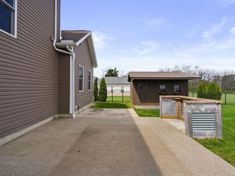 15070 Home Court, Ashville, OH 43103 Photo 54