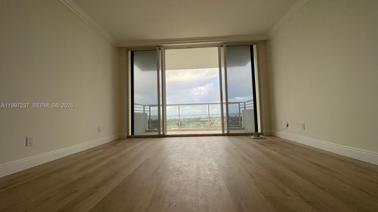 5600 Collins Ave, Unit 16N, Miami Beach, FL 33140 Photo