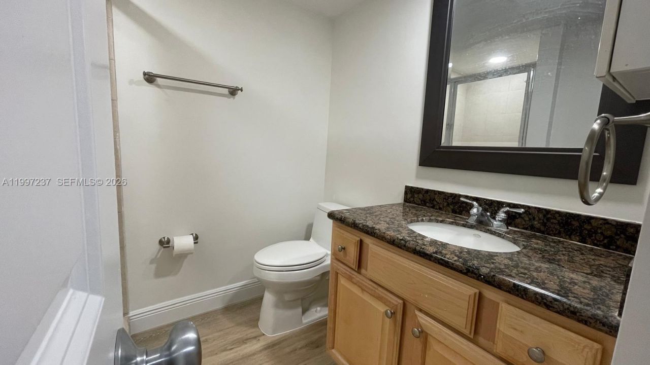 5600 Collins Ave, Unit 16N, Miami Beach, FL 33140 Photo