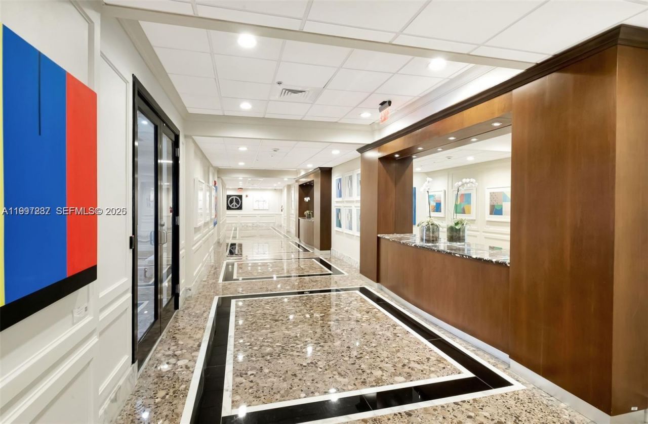 5600 Collins Ave, Unit 16N, Miami Beach, FL 33140 Photo