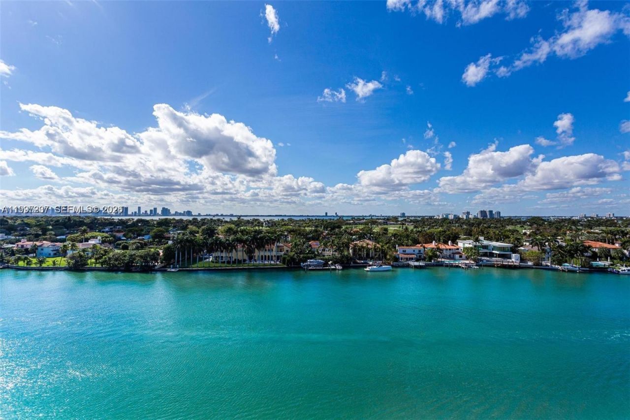 5600 Collins Ave, Unit 16N, Miami Beach, FL 33140 Photo