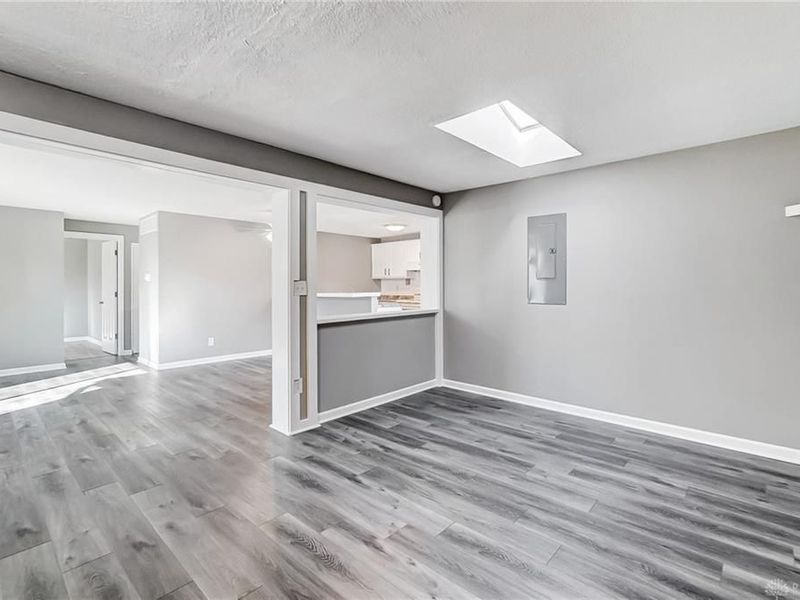 4825 Flagstone Court, Dayton, OH 45424 Photo 10