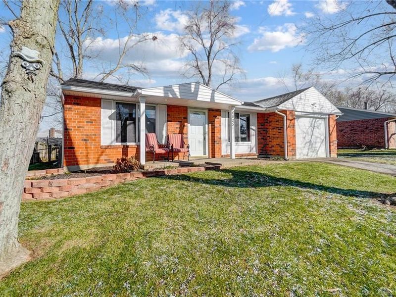 4825 Flagstone Court, Dayton, OH 45424 Photo 2