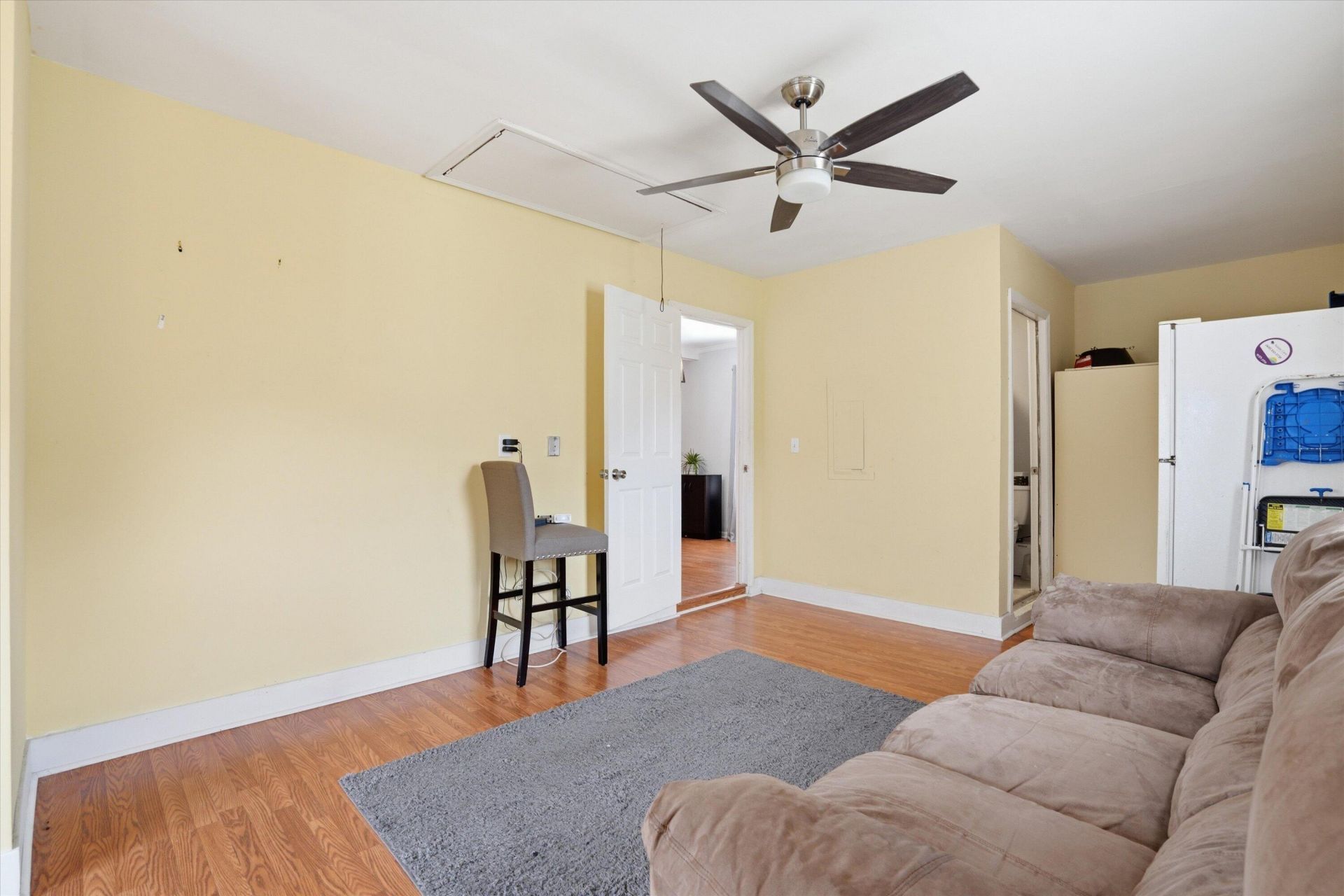 218 Village Green Circle Photo 21