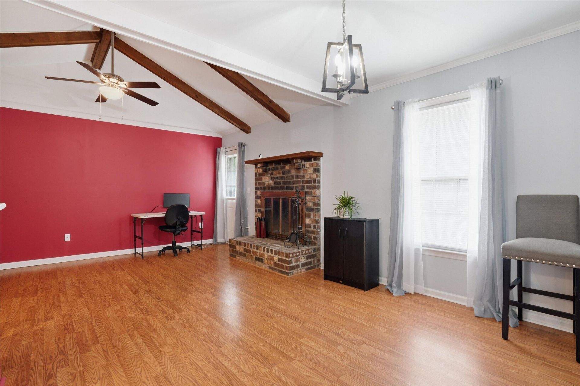 218 Village Green Circle Photo 7