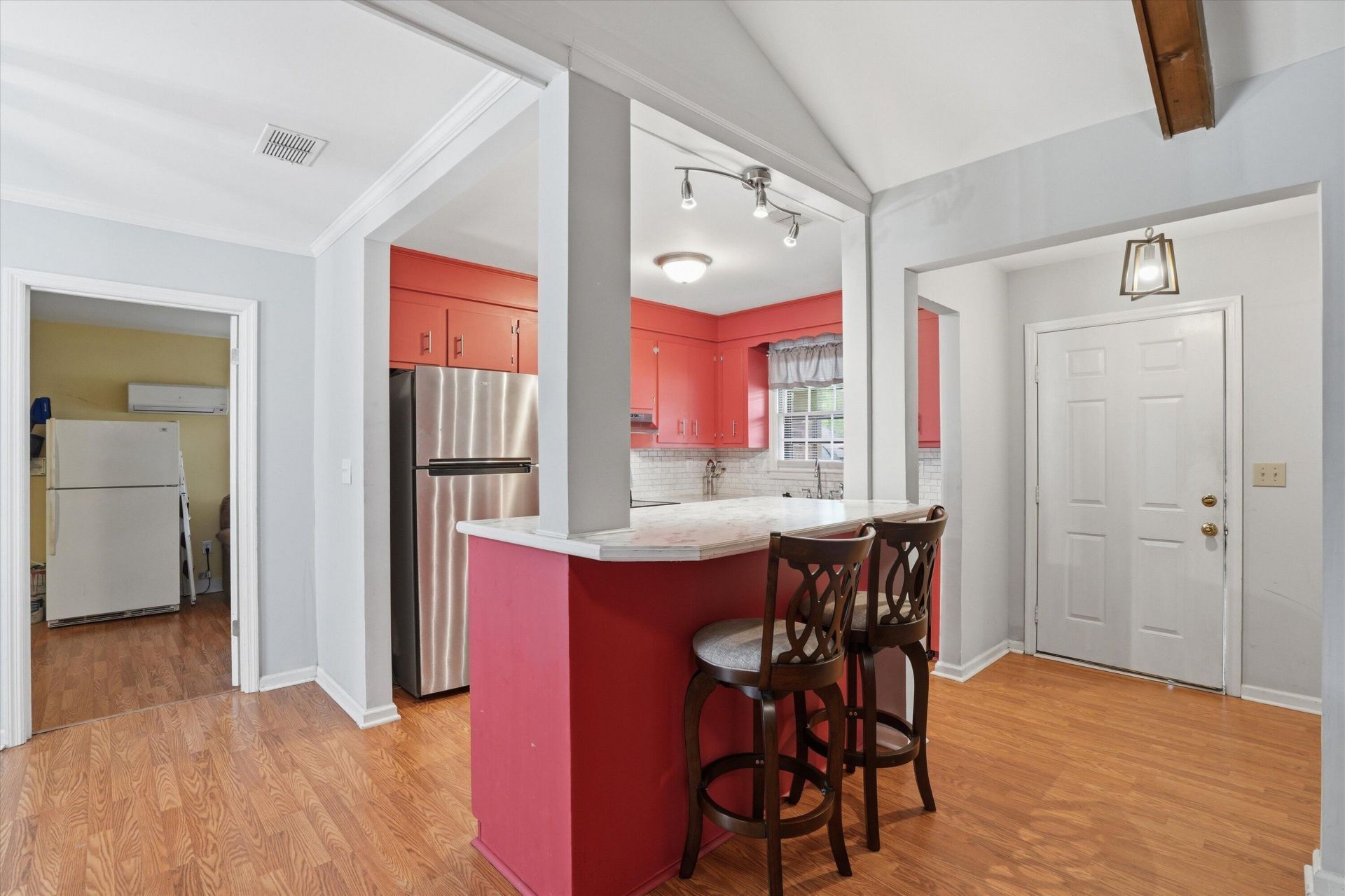 218 Village Green Circle Photo 9