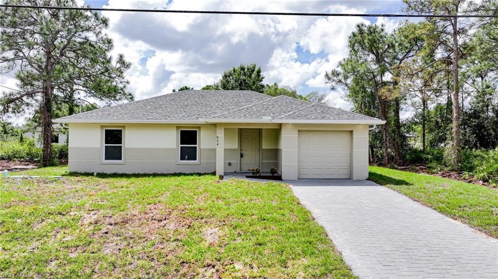 824 Carpenter St E, Lehigh Acres, FL 33974 Photo