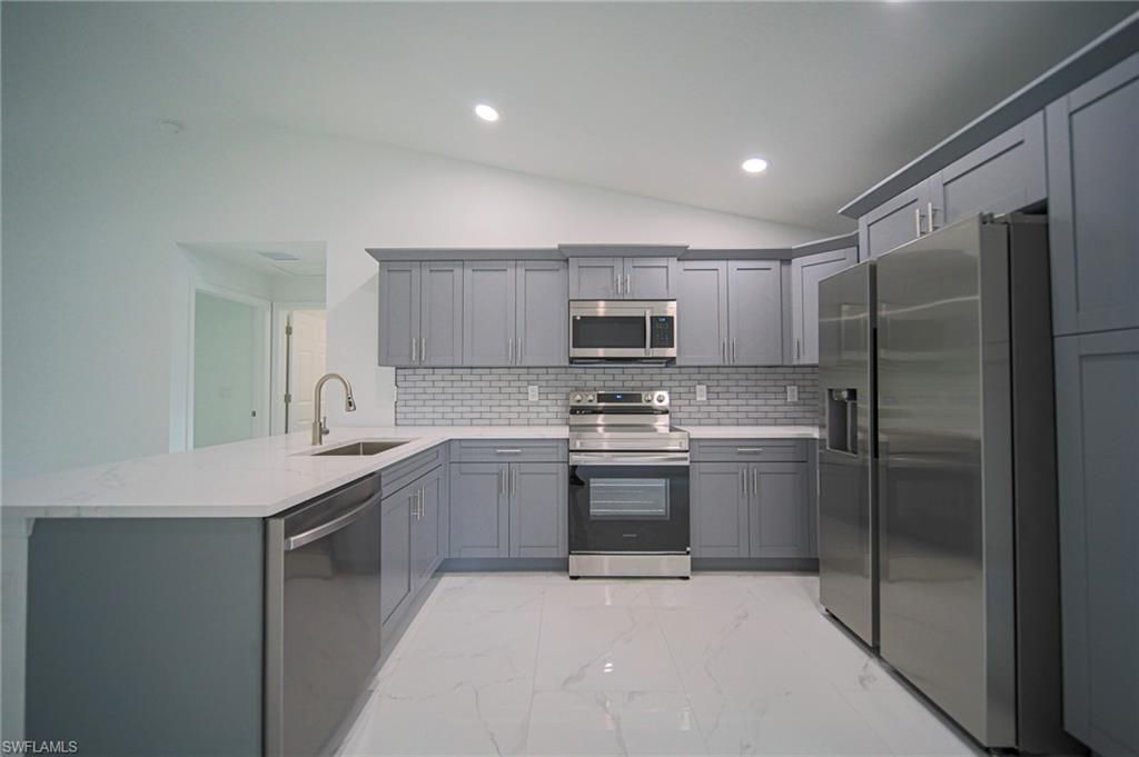 824 Carpenter St E, Lehigh Acres, FL 33974 Photo