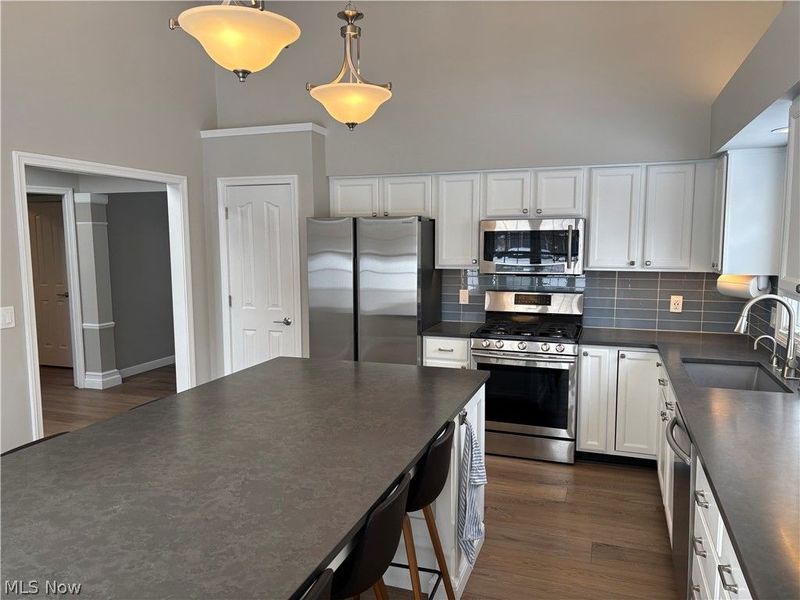 20200 Ellsworth Drive , Strongsville, OH 44149 Photo 7