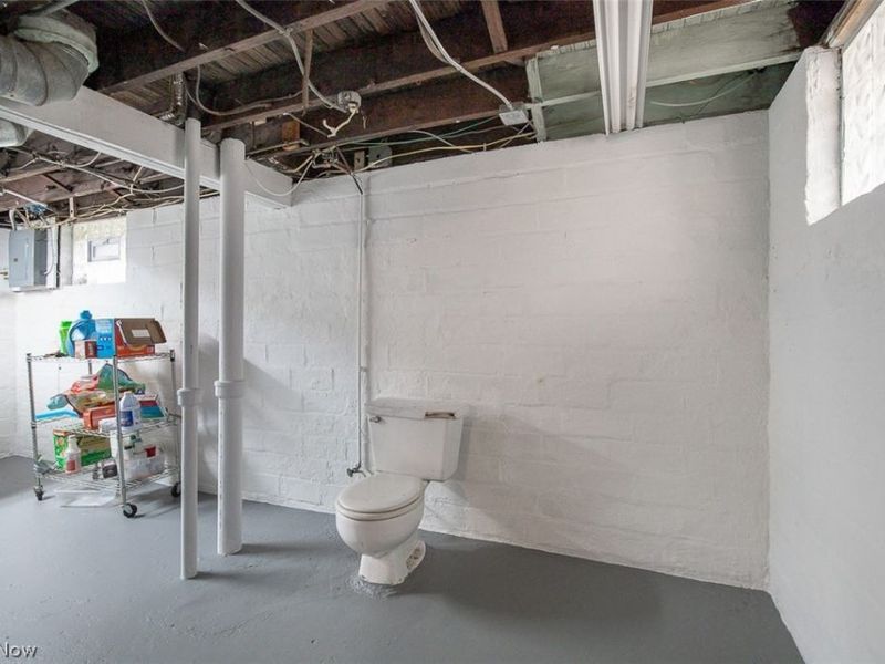 11412 Thrush Avenue , Cleveland, OH 44111 Photo 19