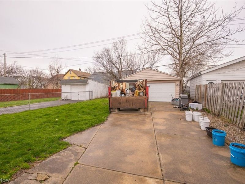 11412 Thrush Avenue , Cleveland, OH 44111 Photo 21