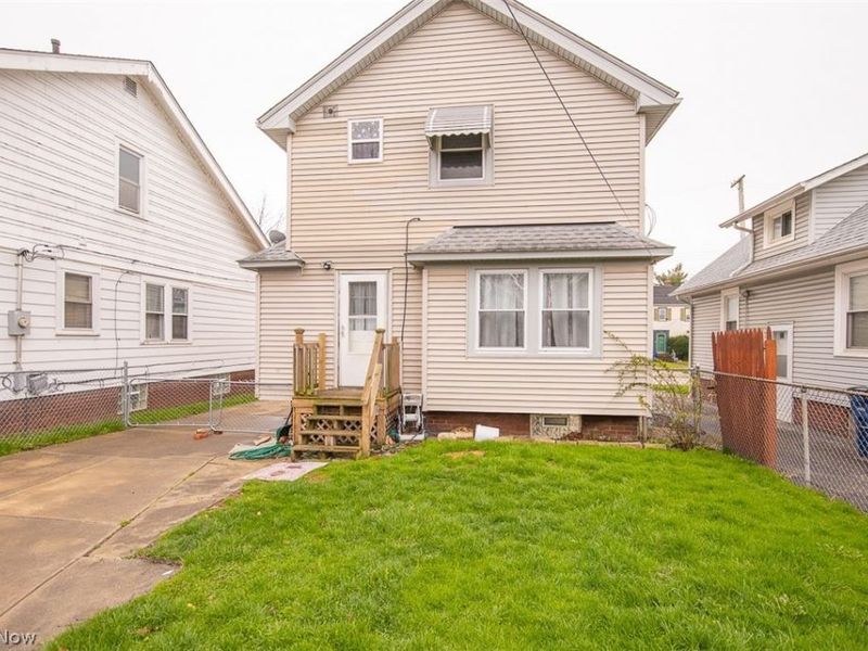 11412 Thrush Avenue , Cleveland, OH 44111 Photo 22