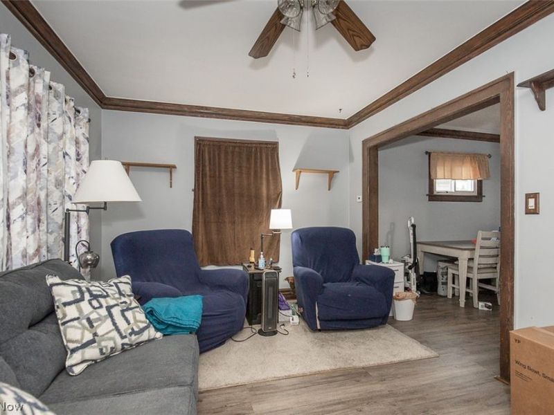 11412 Thrush Avenue , Cleveland, OH 44111 Photo 3