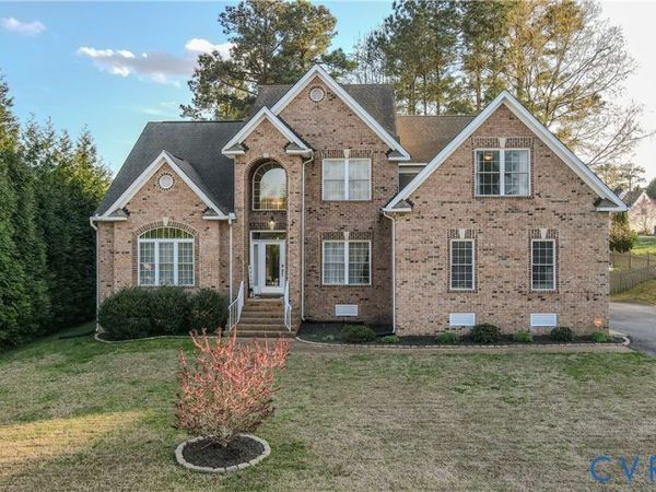 4907 Faraday Drive, Chester, VA 23831